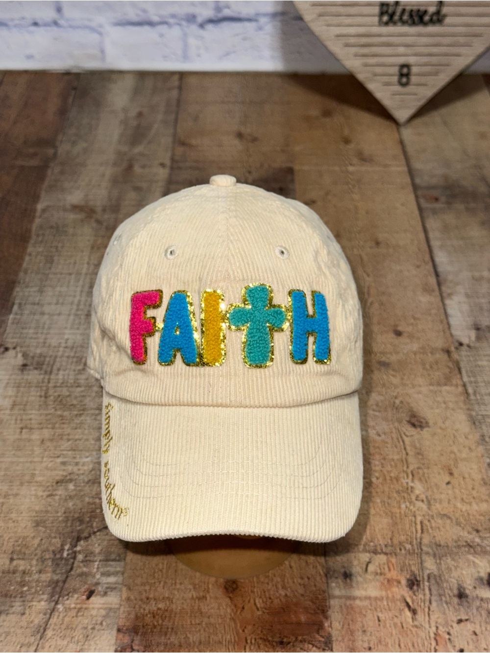 SIMPLY SOUTHERN Sparkle Puff Letter Faith Corduroy Baseball Cap Hat
Pre owned g